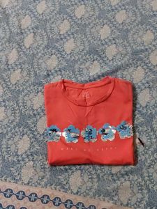 Cute Coral T-Shirt with Sequins