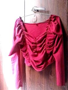 Red Ruched Long Sleeve Top❤️😍 wore only once