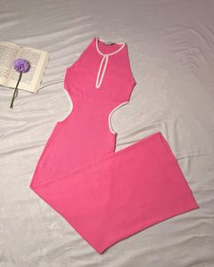 Side Cut-Outs Bodycon Dress