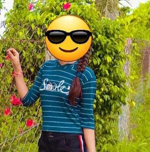 t shirt with cap