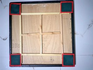 Sakay Carrom Board