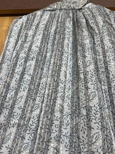 Elegant Patterned Blouse