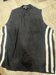 JKG Sportswear Sleeveless T-Shirt