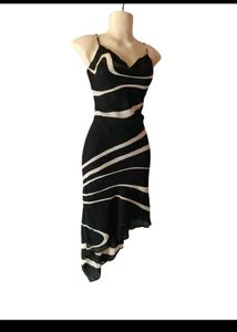 Chic Black &amp; White Print Dress