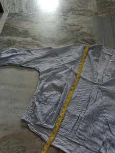 Chic Striped V-Neck Top