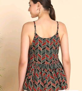 Stylish V-Neck Sleeveless Printed Top