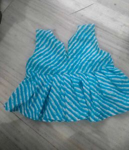 Dress combo pay only for one get two