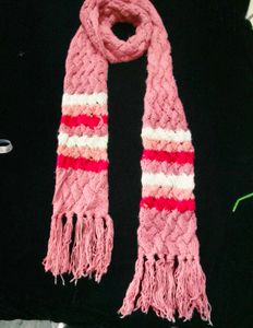 Very Beautiful Woolen Winter Muffler