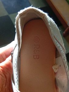 Sparkling Ballet Flats with Bow
