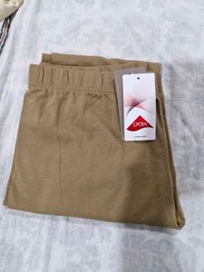 Comfortable Lycra Leggings Avaasa brand