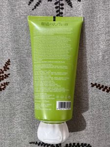BRAND NEW 175ml Dot &amp; Key Cica Calming Face Wash