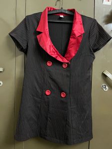 Women’s short sleeve Blazer