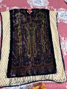 Hang N Hold Lace stole