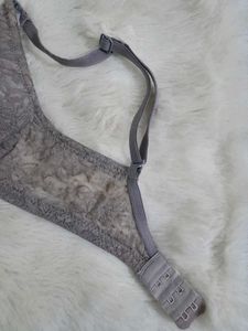 Zudio Lace Bralette with Bow Detail