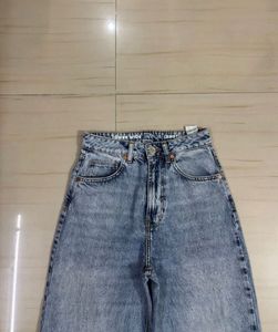 Newly Baggy Ripped Jeans
