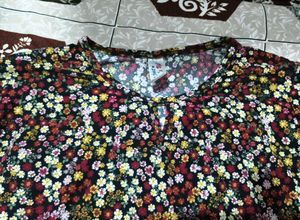 Floral Print Top with Lace Accents