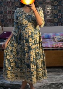 Beautiful Floral Kurta 🔥🩷