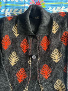 Leaf Patterned Knit Cardigan (nee from store)