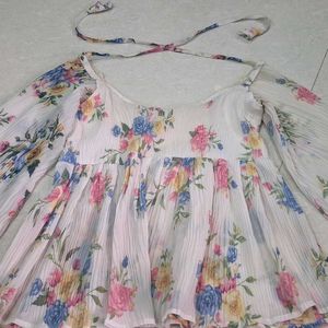 Floral Crochet Bodice Top with Flowy sleeves