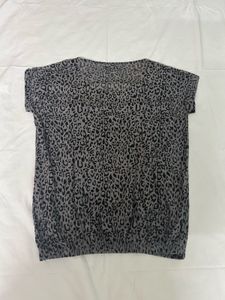 Combo of Leopard Print Top &amp; Black Jeans