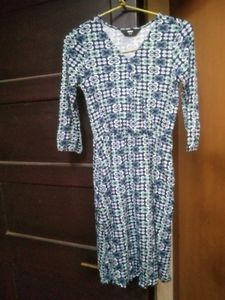 Chic Printed V-Neck Dress