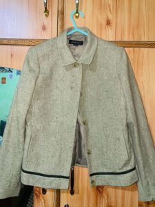 Classic Women's Tweed Jacket