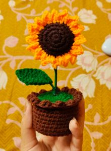 Handmade Crocheted Sunflower Pot 🌻