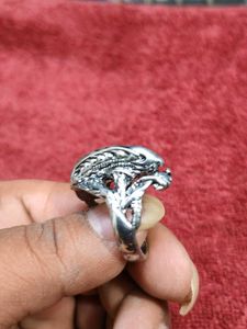 Alien Facehugger Ring
