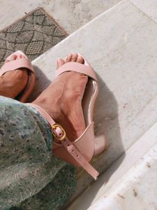 Chic Blush Pink Slide Sandals