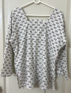 Chic Floral Print Short Kurta