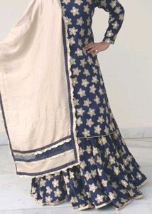 NAVY BLUE EMBROIDED KURTA-LEHNGA SET
