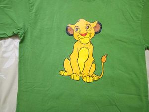 Cute Simba Graphic T-Shirt