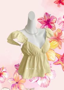 Flowy Ruffle Sleeve Peplum Top