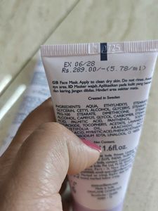 Oriflame Essentials Calming Face Wash &amp; Scrub and
