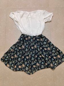 Chic Floral Print Dress