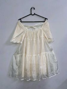 Cream Puff Sleeve Tiered Top