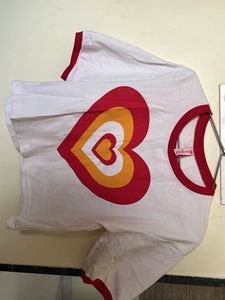 Heart Graphic Tee