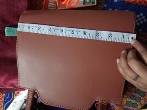 BROWN SLING🤎