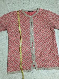 Elegant Geometric Pattern Cardigan