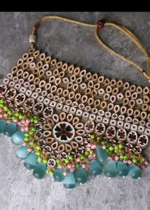 Stunning Kundan Necklace &amp; Earring Set