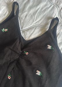 Vintage Floral Embroidered Knit Cami Top👚