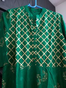 New green Anarkali