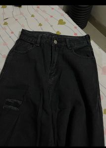 Light Wash Ripped Wide Leg Jeans