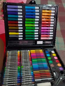 150 Piece Art Set