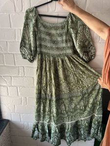 🌿 Zudio Olive Green Cottagecore Maxi Dress