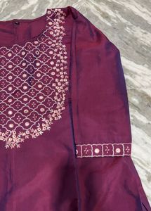 Elegant Purple Embroidered Kurta Set