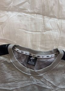 Nike Grey Crewneck Sweatshirt