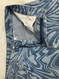 H&amp;M Divided Swirl Print Jeans | Size 30