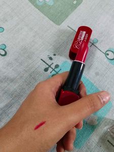 BELLA KEEN &amp; MARS Lipstick