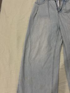 Light Wash Wide Leg Jeans